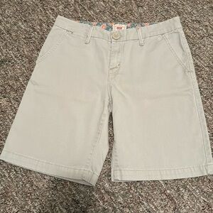 Women’s Levi’s khaki shorts size 6